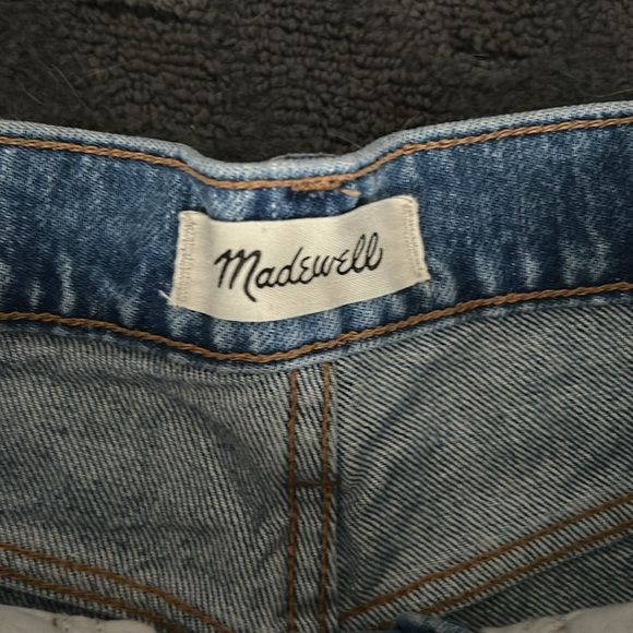 Madewell Relaxed Mid-Length Distressed Denim Shorts Blue 23 - Picture 3 of 5